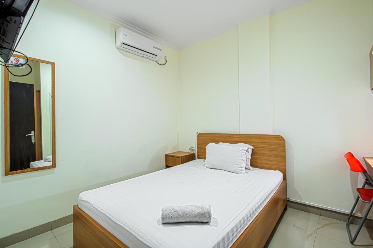 Hotel Mutiara Kostel Bintaro Exterior foto